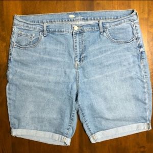 Old Navy Bermuda Shorts